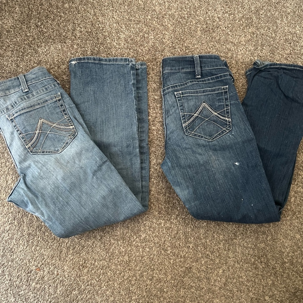 2 Pairs of Women’s Ariat Jeans 33R